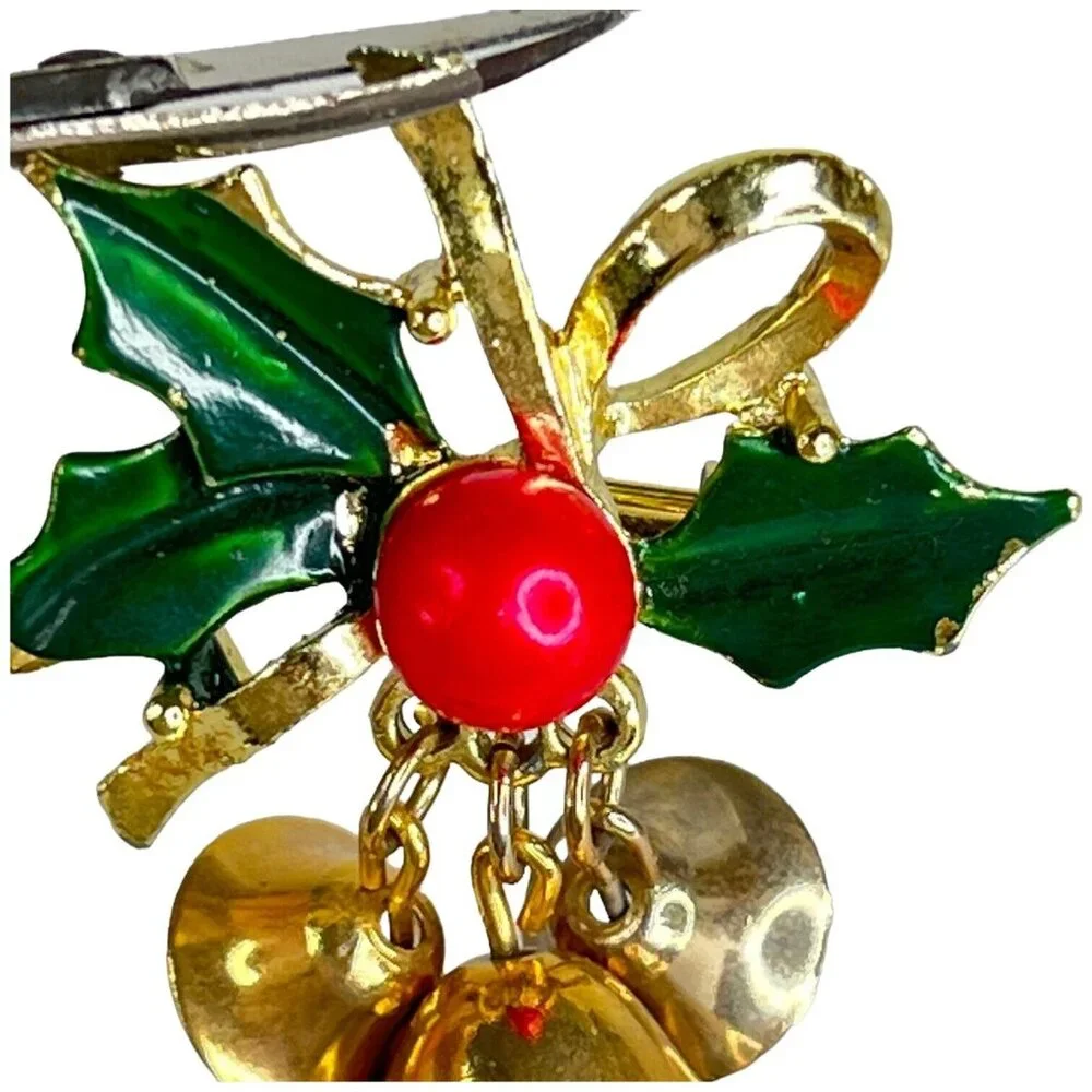 Christmas Brooch Holly Berry 3 Bells Gold‎ Tone Green Enamel Jewelry Pin Vintage